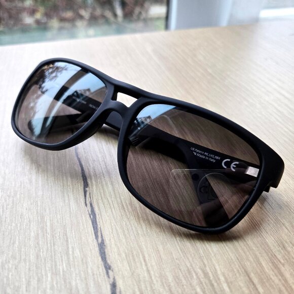 Maui Jim Waterways MJ267-02MR Matte Black Polarized Sunglasses - Picture 3 of 9